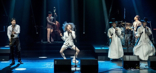 프로젝트 그룹 '한국남자'가 쿠바의 아바나월드뮤직페스티벌에서 오는 21∼22일 한국 민요를 선보이는 공연을 펼친다.  KF 제공